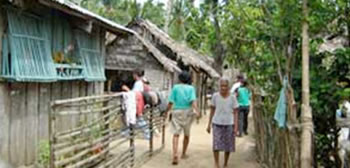 Poblado en la isla de Catanduanes (Bicol)